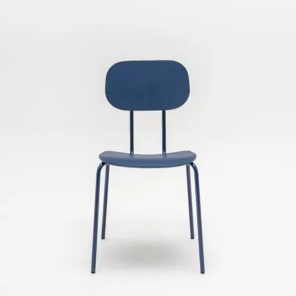 new_school_chair_m032g