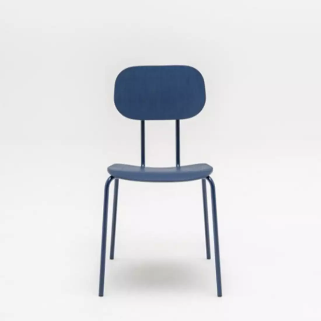 new_school_chair_m032g